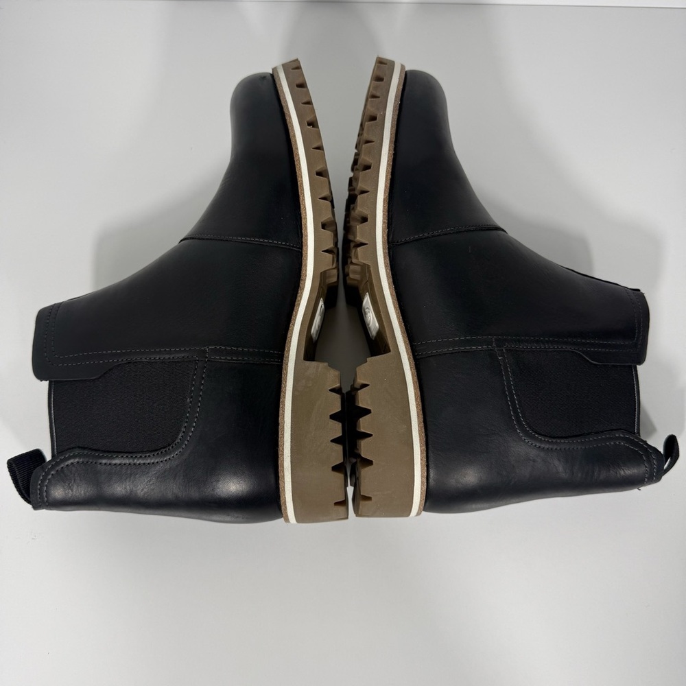 Chaco Women's Fields Chelsea Waterproof Boot - Picture 5 of 8
